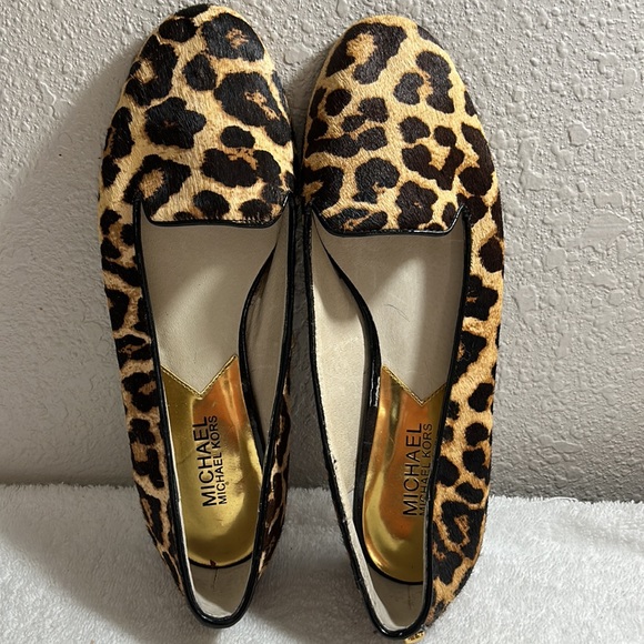 MICHAEL Michael Kors Cow Hair Leopard Print Ballet Flat Loafer Size 7 - Picture 5 of 8